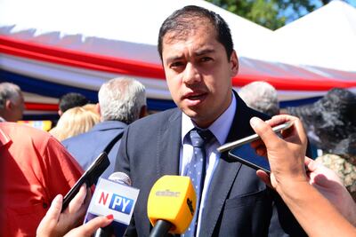 Miguel Prieto, intendente.