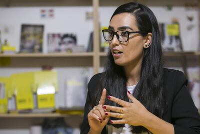 La activista y deportista afgana Nilofar Bayat (Kabul, 1990), que llegó a España el pasado año como refugiada, asegura que en su país “no hay vida para nadie” tras la llegada al poder de los talibanes y pide a la sociedad que apoye al pueblo afgano, y especialmente a las mujeres, que “no pueden hacer nada solas”.