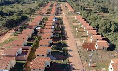 Las viviendas sociales cuestan G. 77 millones cada una, según el informe del ministro Dany Durand.