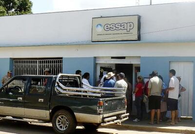 Fachada de una de las oficinas de la empresa estatal, ESSAP S. A.