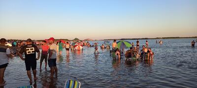 Suspenden actividades en playa Kuarahy Reike debido a contagios por covid.