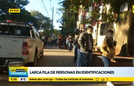 Filas de hasta dos cuadras en sede de Identificaciones