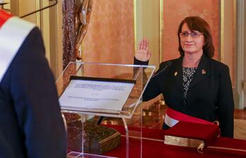 Fotografía cedida por el Ministerio de Salud de Perú de la exministra de Salud Pilar Mazzetti.