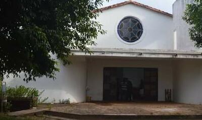Destruyen imágenes del templo San José de los Arroyos.