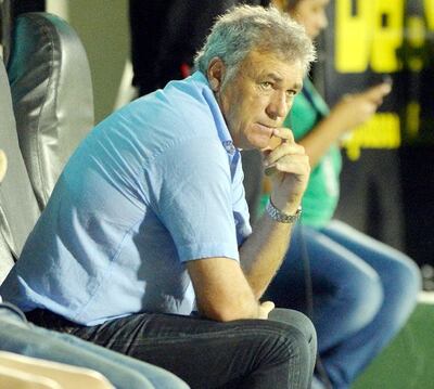 Nery Pumpido será uno de los que estará en el Seminario organizado por la APF