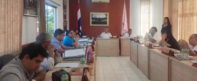 Concejales liberales rechazaron balance del intendente colorado, Horacio Fernández, por tener varias irregularidades.