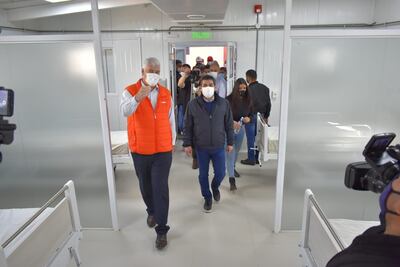 El ministro Arnoldo Wiens y el vicepresidente Hugo Velázquez acompañaron al ministro de Salud, Julio Borba.