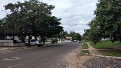 Zona del barrio Mil Viviendas de Ayolas pertenecen a la EBY y ahora se pretende entregar a los ocupantes.