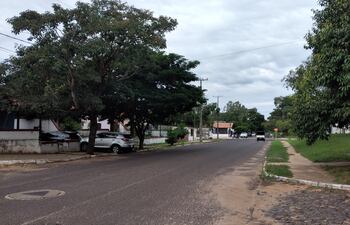 Zona del barrio Mil Viviendas de Ayolas pertenecen a la EBY y ahora se pretende entregar a los ocupantes.