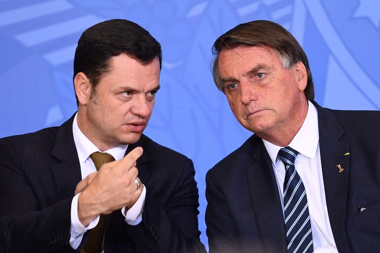 Anderson Torres y Jair Bolsonaro. 