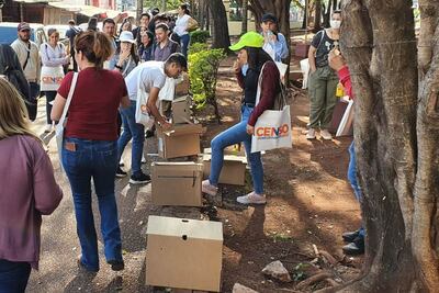 La desorganización retrasó la salida de los voluntarios que se encargarán de recabar los datos en la zona céntrica de Ciudad del Este.