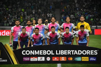 Equipo de Cerro Porteño en el Allianz Parque de Brasil.