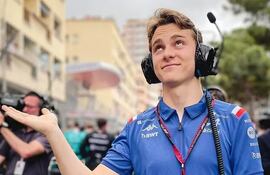 El australiano Oscar Piastri desmintió que pilotará para Alpine en el 2023, luego que el equipo anunciará que será el reemplazante del español Fernando Alonso, quien irá a Aston Martin.