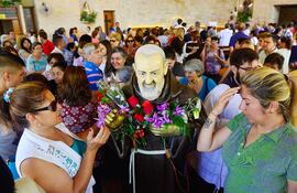 Imagen de la Pío de Pietrelcina que es venerada en la capilla conventual de los Hermanos Capuchinos ubicada en el barrio Trinidad. Se fiesta litúrgica es el 23 de setiembre.