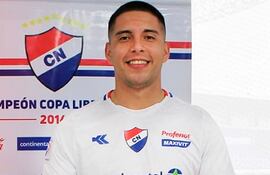 Jordan Federico Santacruz Rodas, durante su presentación en Nacional.