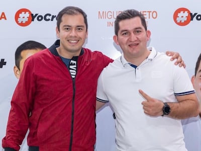 El ex intendente y candidato al rekutu Miguel Prieto Vallejos y su cuñado Pedro Acuña, quien aspira a la concejalía.