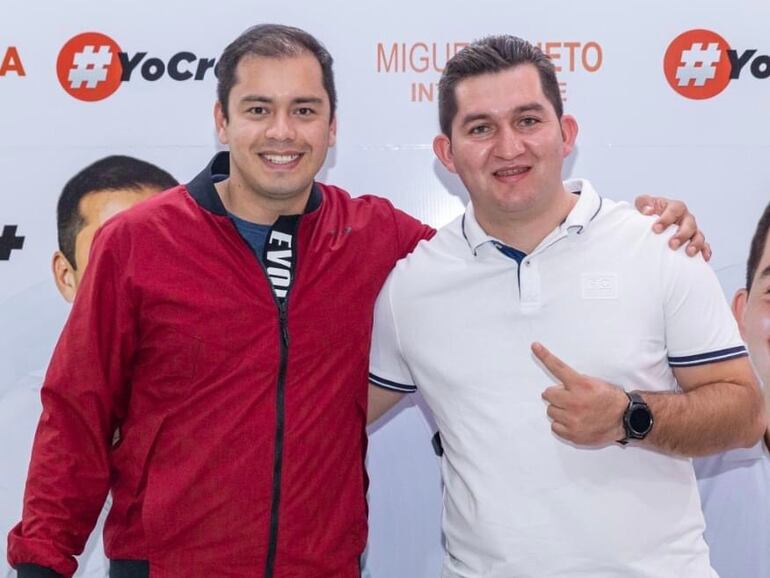 El ex intendente y candidato al rekutu Miguel Prieto Vallejos y su cuñado Pedro Acuña, quien aspira a la concejalía.