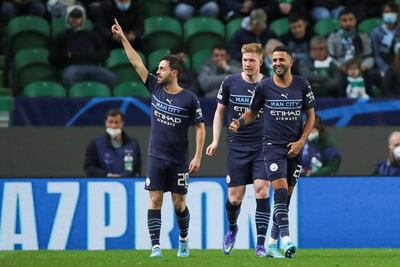 El City goleó de visitante y prácticamente asegura su presencia en la siguiente ronda