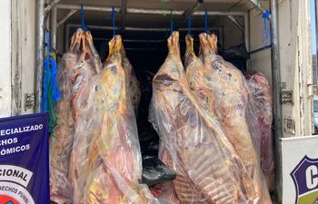 La carne incautada pesa en total 10 toneladas.