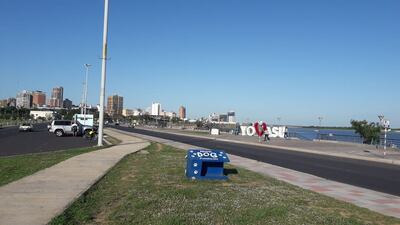 Amanecer en la Costanera de Asunción.