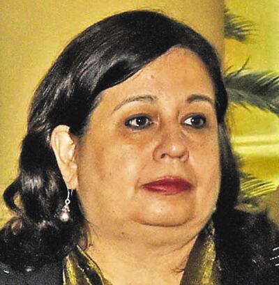 La senadora de Frente Guasu Esperanza Martínez confirmó el arresto de su hijo y dos amigos por el ingreso ilegal a aguas territoriales argentinas mientras iban de pesca.