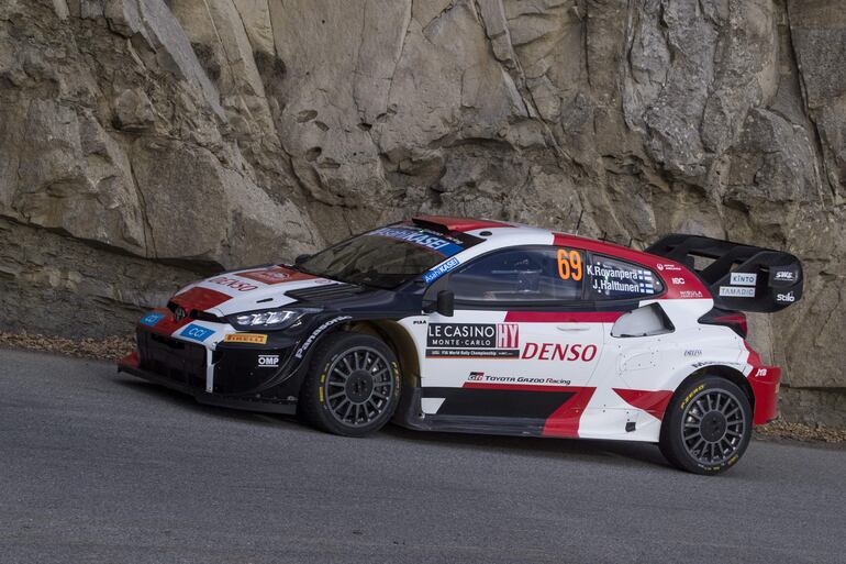 Finalmente, el actual binomio campeón del mundo,  Rovanperä-Halttunen, cerró el rally  en la segunda plaza.
