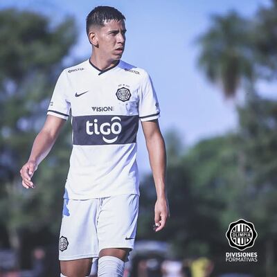 Luis Mario Martínez González (22/10/2003) retorna a Olimpia luego de su enriquecedora experiencia en Tacuary.