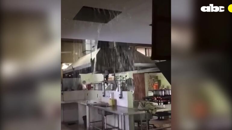 En la cocina hay "chorreras".