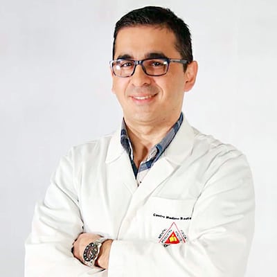 Gustavo Campos Barreto, gastroenterólogo.