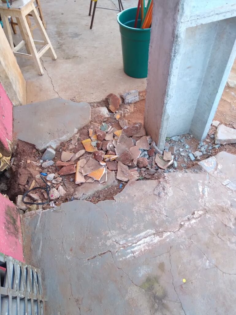 Así dejó la ANDE la vereda de mi casa