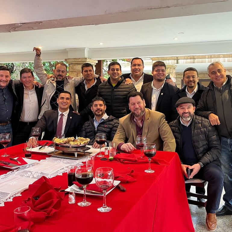 nenecho reunión concejales oposición