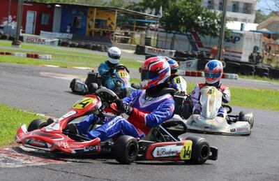 Frank Escher se impuso en la fecha de cierre en la Rotax Senior Max y se el campeón es el piloto Alejandro Samaniego.