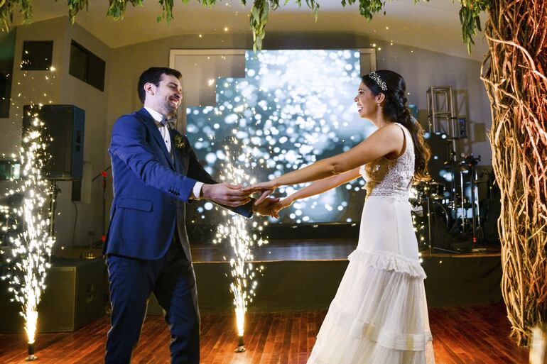 Los temas musicales fueron seleccionados por el Dj. Mario Ruiz.