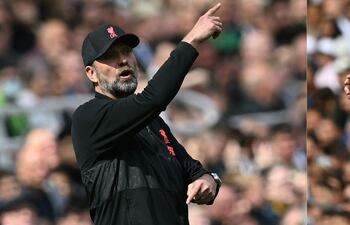Jürgen Klopp y Carlo Ancelotti, entrenadores del Liverpool y del Real Madrid, que chocarán el sábado en la final de la Champions League 2021/2022.