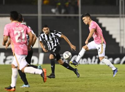 Libertad recibe a Tacuary en La Huerta.