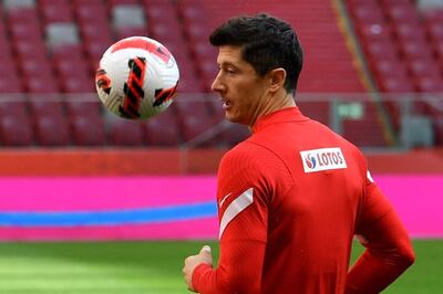 Robert Lewandowski es uno de los 30 candidatos a ganar este año el Balón de Oro.