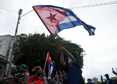 Partidarios del Gobierno de Cuba se manifiestan en La Habana, el domingo.