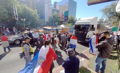 Con la rehabilitación del despacho menor, la medida de fuerza de los camioneros se levantó. El despacho simplificado estaba suspendido desde marzo pasado, afectando a unos 350 camioneros.