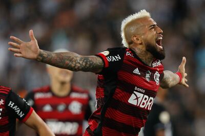 Arturo  Vidal marcó su segundo gol para Flamengo y le dio la victoria a su equipo ante Botafogo.