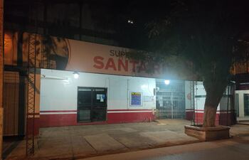 Supermercado Santa Rita, asaltado al mediodía del domingo.