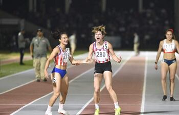 Las velocistas Araceli Contrera (19 años) y Xenia Heibert (24) son atletas destacadas que estarán en varias competencias del año.
