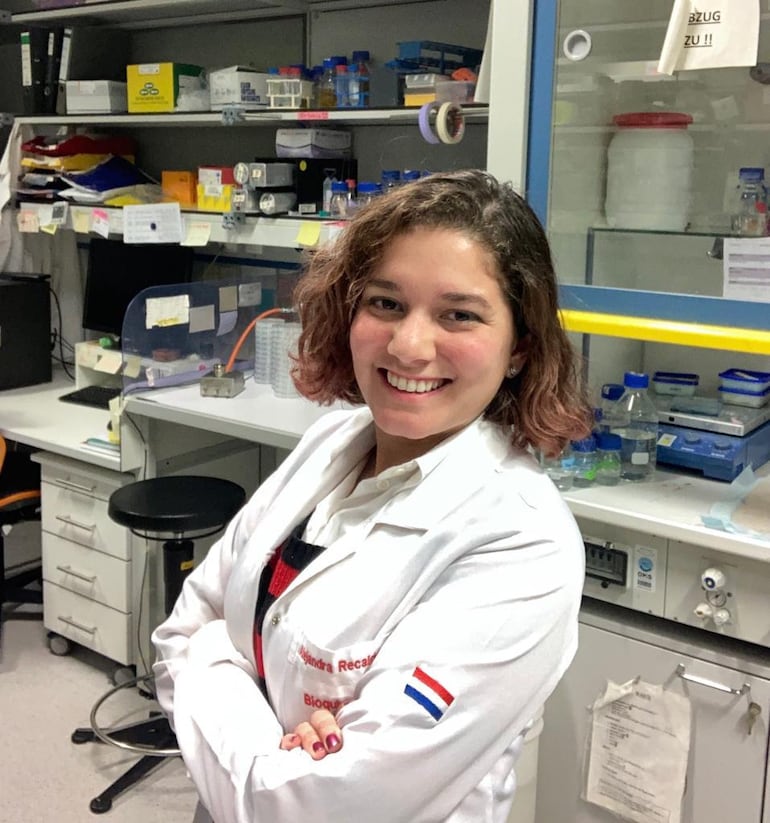 Alejandra Recalde, científica paraguaya de la Universidad de Friburgo, Alemania.