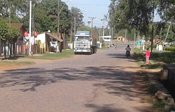Pésimo estado de la calle Aquidabán en Paraguarí.