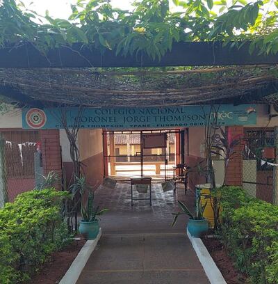 Local del Colegio Cnel. Jorge Thompson de la localidad de Ypané.