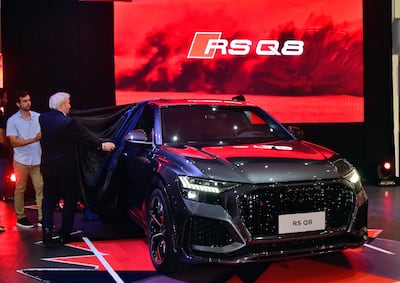 El Audi RS Q8 incluye tracción integral permanente quattro con diferencial deportivo quattro opcional.