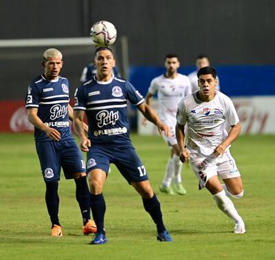 Nacional recibe a Resistencia en el Arsenio Erico.