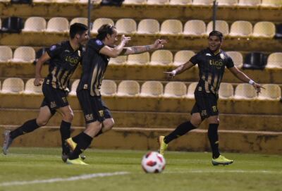 Fernando Fernández marcó un golazo para Guaraní.