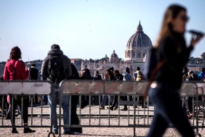 La Bolsa de Turismo Internacional (BIT), un evento anual que acoge desde 1980 en Milán (norte) a turoperadores, agentes de viajes y otras empresas del sector de todo el mundo, se celebrará del 10 al 12 de abril y no en febrero, como estaba previsto, por el aumento de los contagios de coronavirus en el país.
