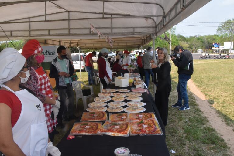 Exitosa feria de emprendedores en Ayolas