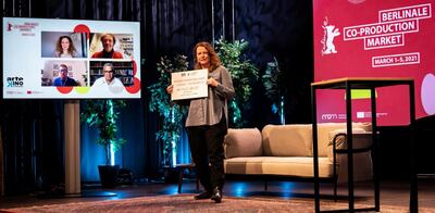 Momento del anuncio del premio  ArteKino para “¿Quién mató a Narciso?” (Foto: Facebook, Berlinale Co-production Market).